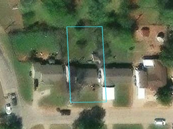3105 NE 14TH PL
