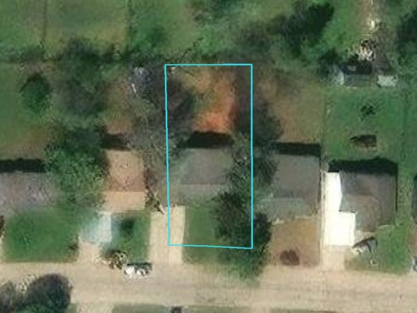 3209 NE 14TH PL