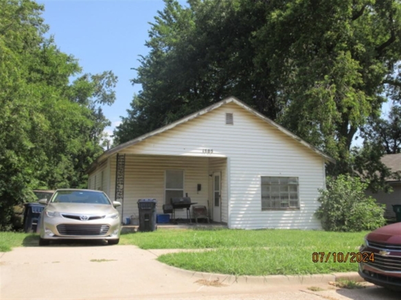 1505 NE 15TH ST