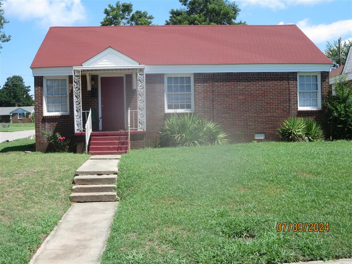 2301 HARDIN DR