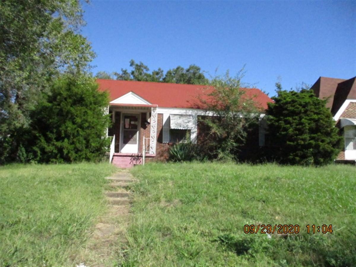 2301 HARDIN DR