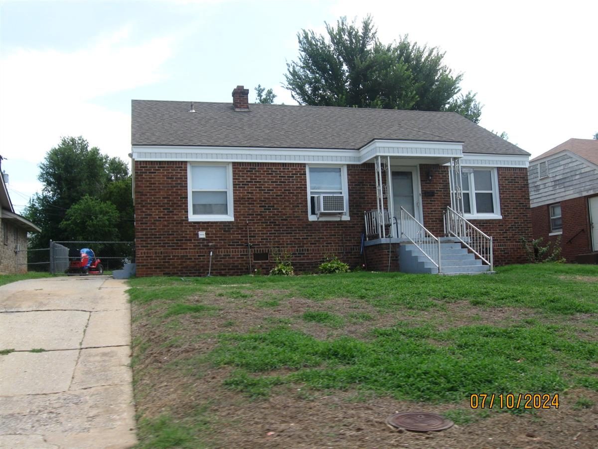 R030037306 1708 ALBANY AVE