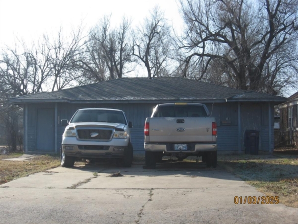 1204 NE 18TH ST