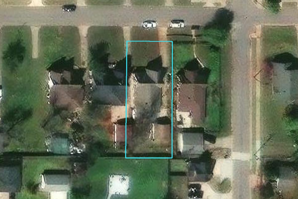 R033554384 1128 NE 15TH ST