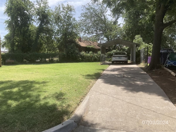 1438 MONTICELLO CT