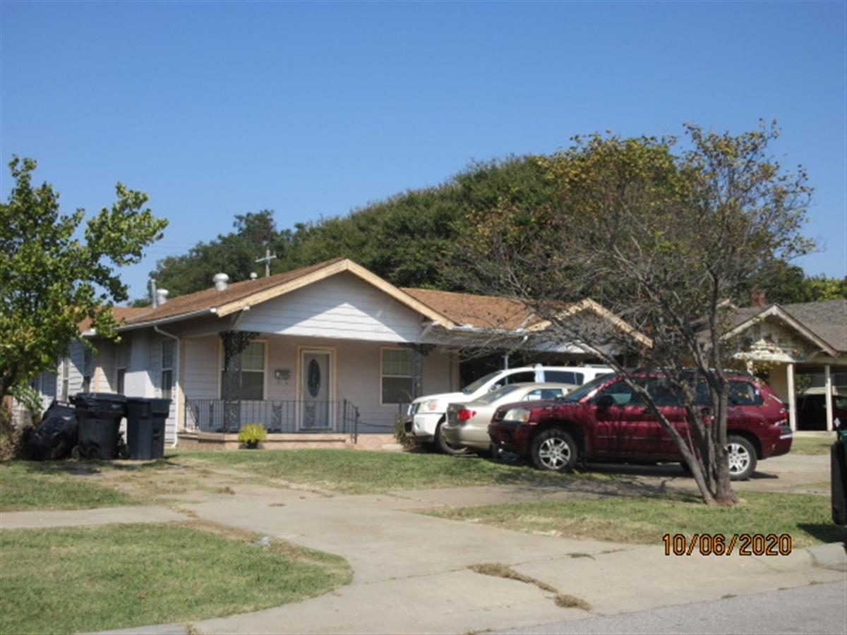 1609 NW 28TH ST
