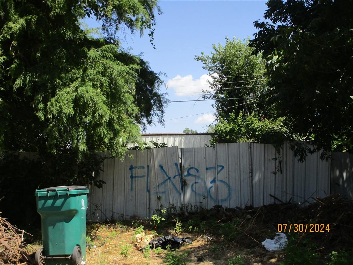 R071931245 2449 NW 3RD ST