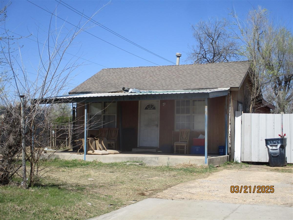R072382000 1245 SW 16TH ST