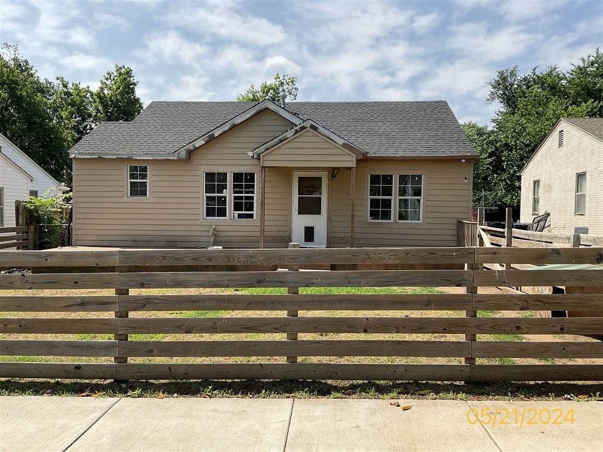 R073481700 608 SW 48TH ST