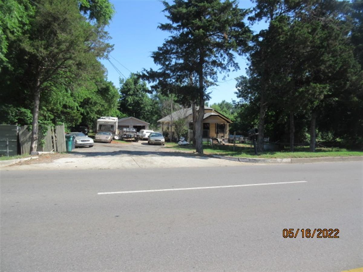 R073828255 2301 SE 44TH ST