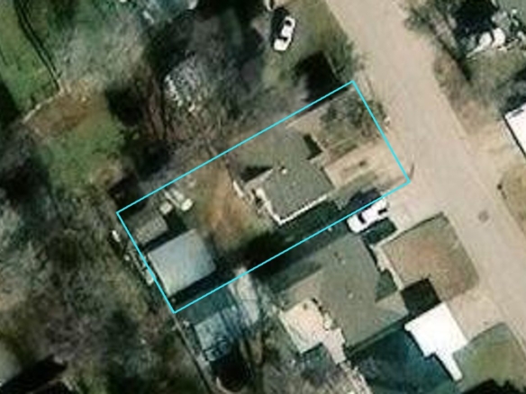 3217 S META AVE