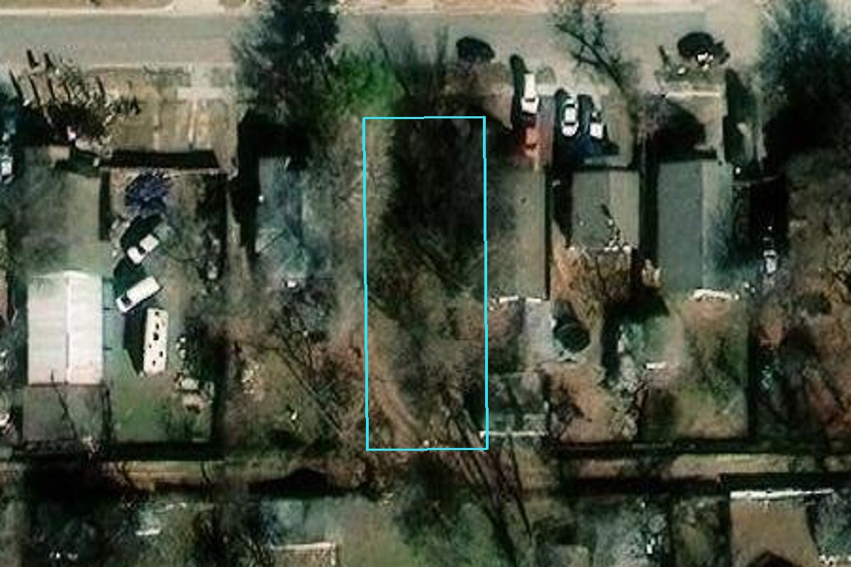 R093995835 24 SE 27TH ST