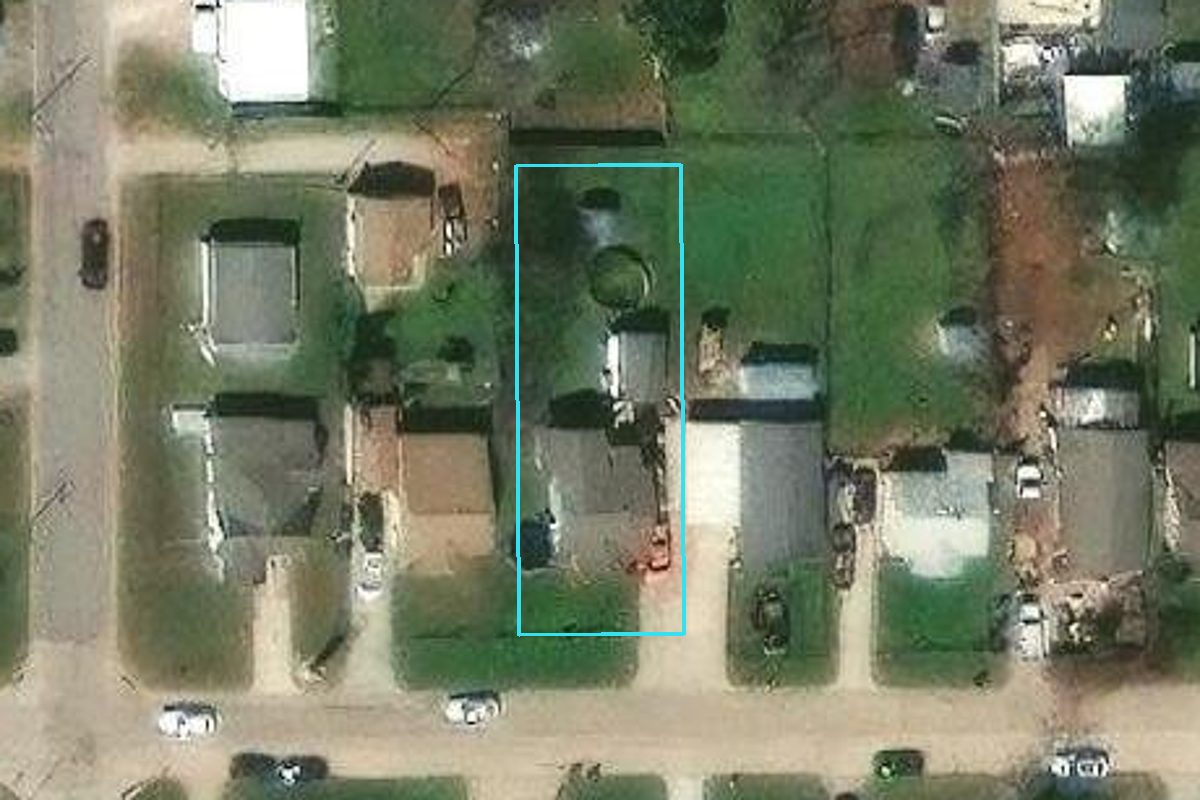 309 SE 40TH ST