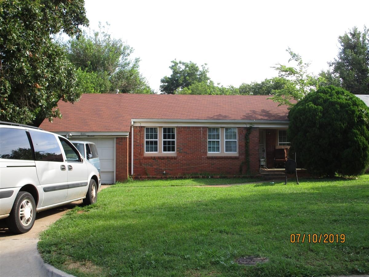 R116270900_2 1213 NE 43RD ST