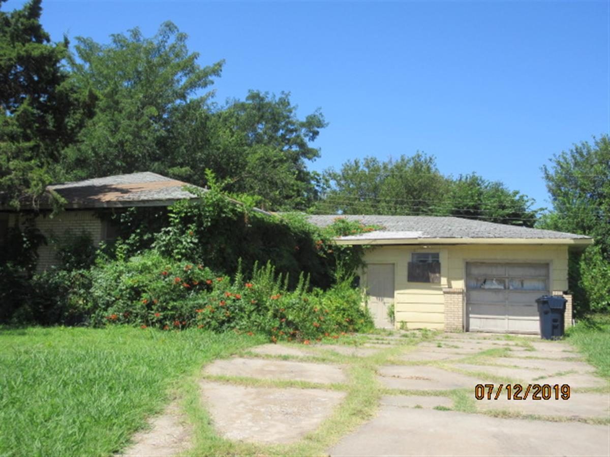 4611 CASPER DR
