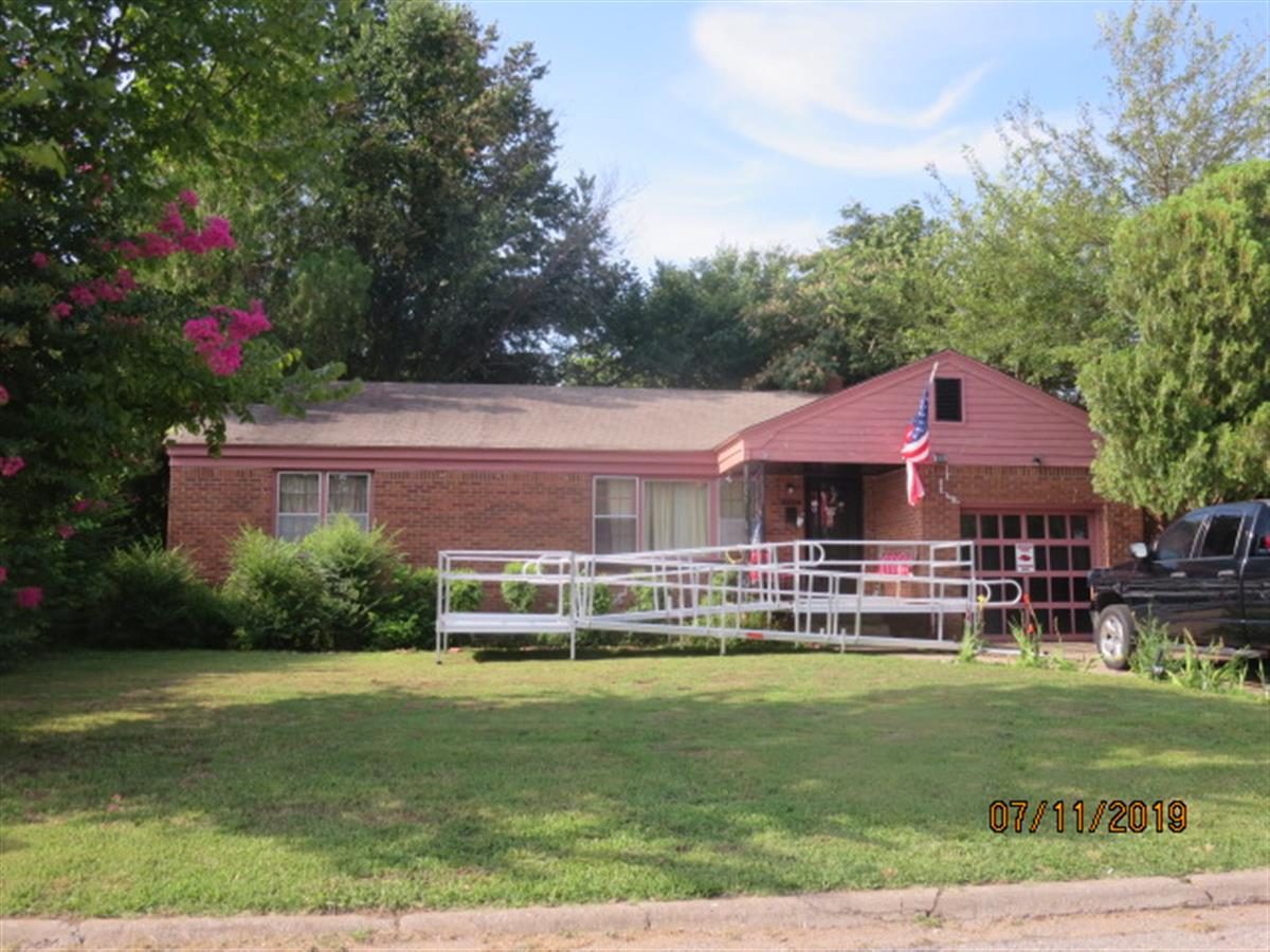 R119702250_2 1404 NE 42ND ST