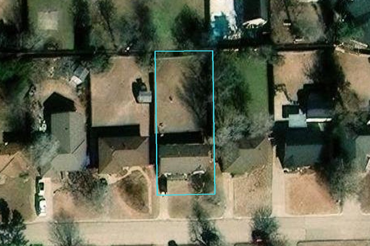 2709 CAMBRIDGE CT