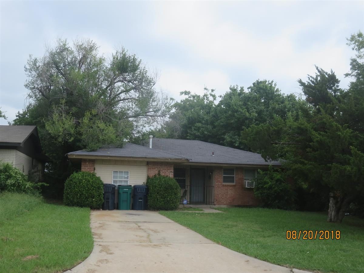 R130327850_2 409 NW 87TH ST