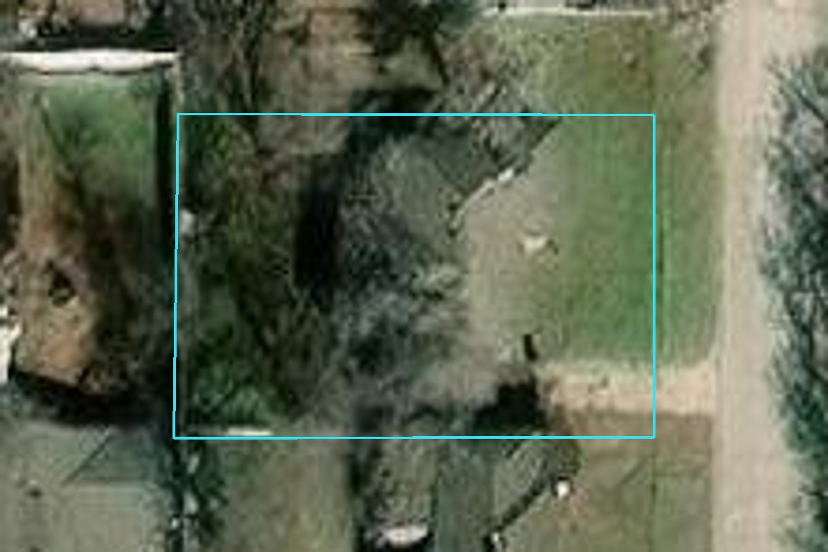 R130721740 9209 N MILITARY AVE