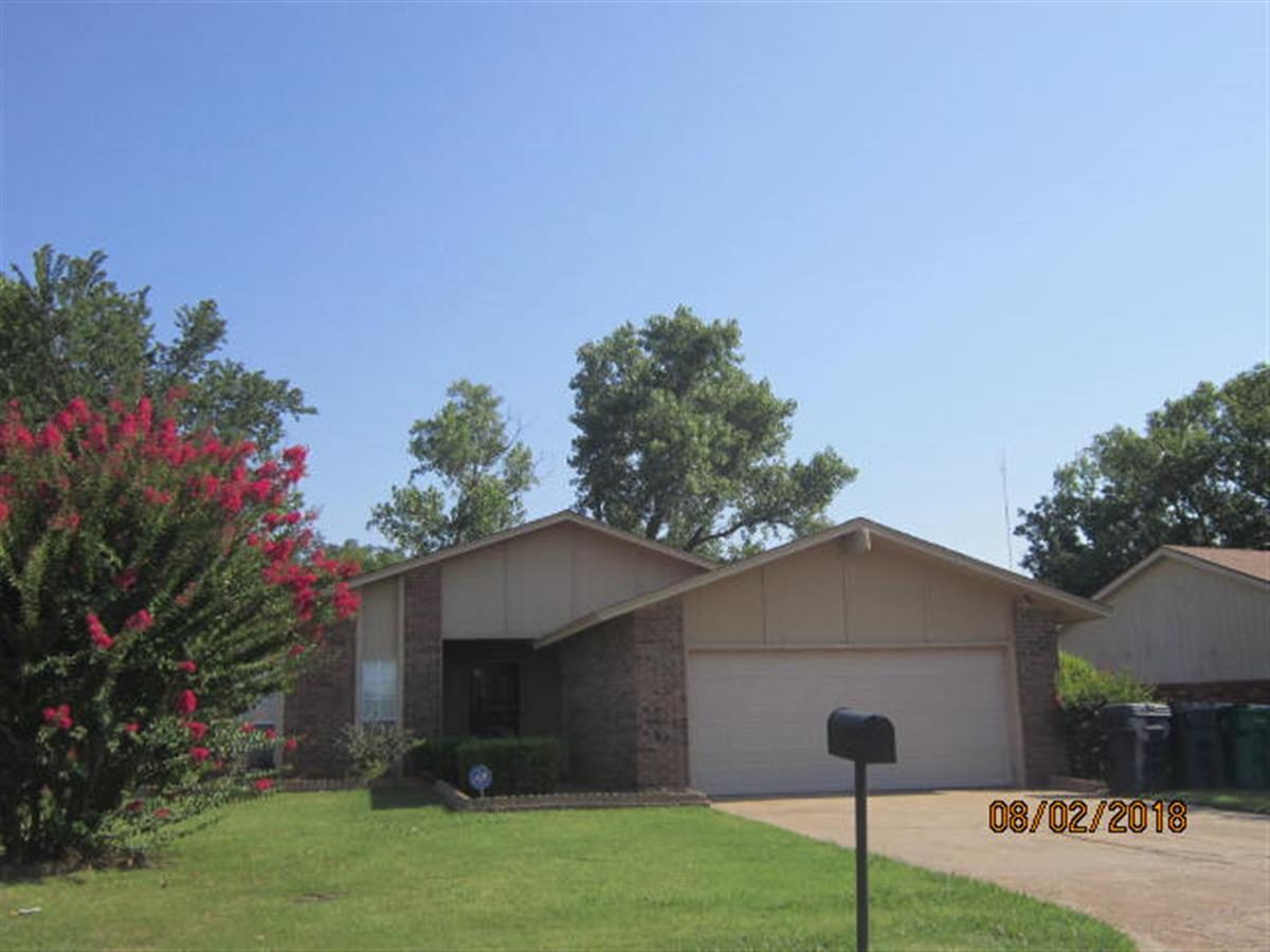 R130771460_2 405 BAINBRIDGE RD