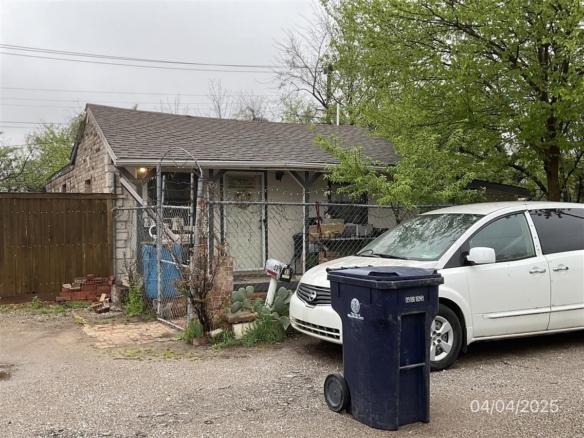 33 SE 21ST ST