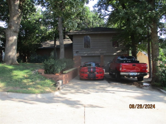 7525 NW 12TH ST