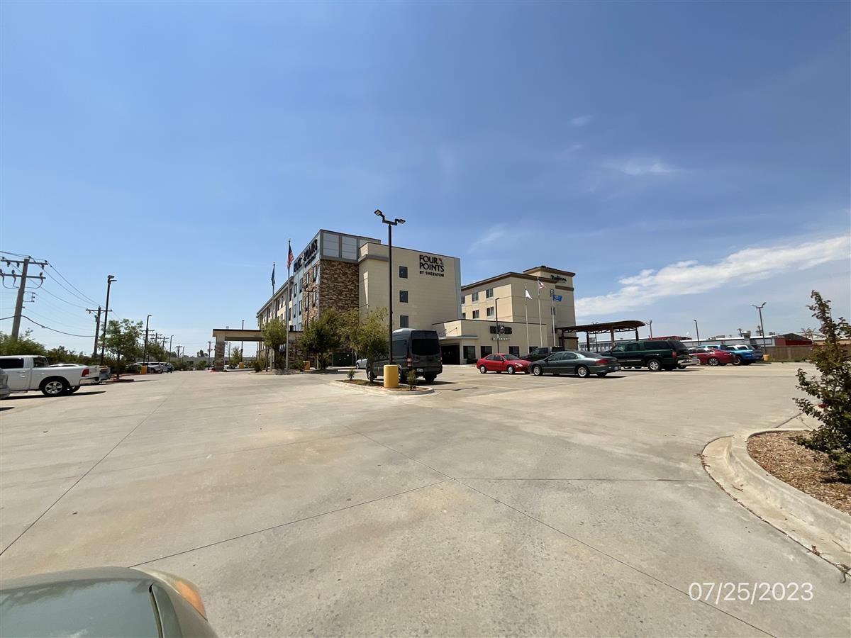 4708 W I 40 SERVICE RD
