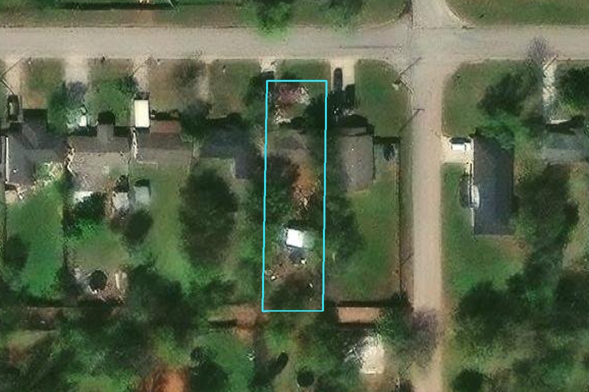 R142831655 4128 JONES BLVD