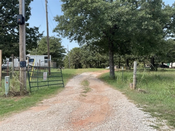 14001 DEER RUN