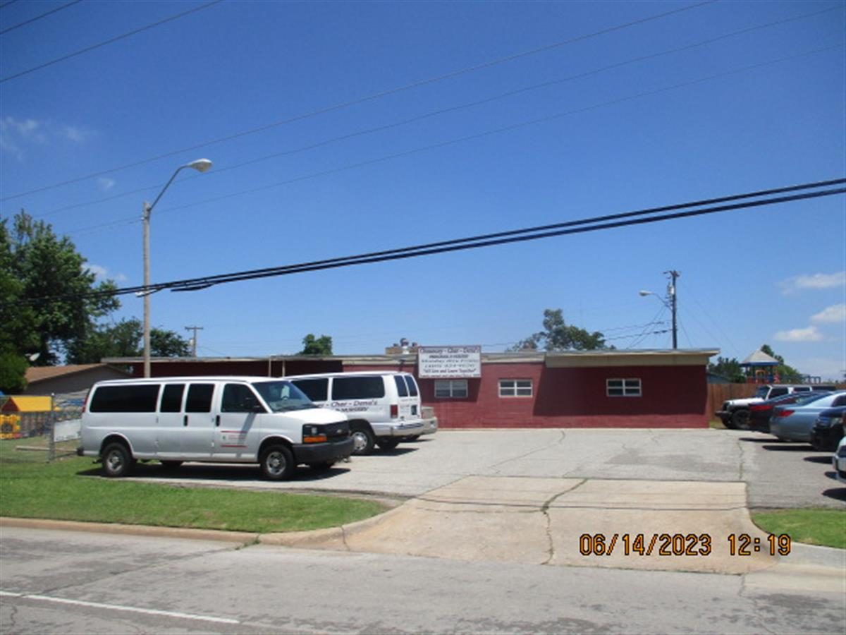 R145998100 1643 NE 50TH ST