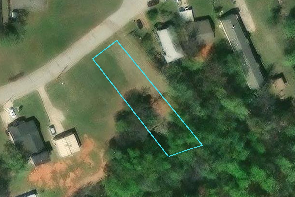 4300 NE 16TH TER
