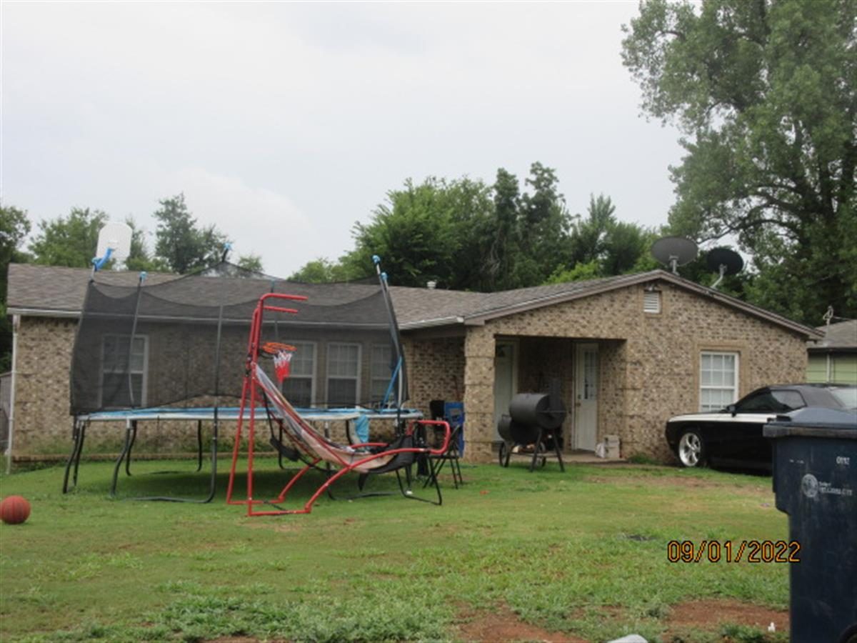 R146270450 4216 NE 16TH ST