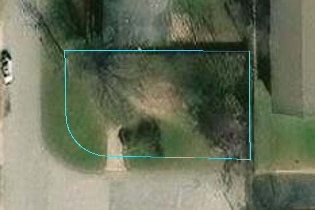 R148041085 700 FLAMINGO AVE