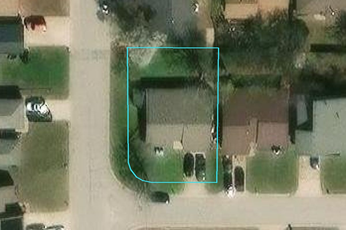 8237 NW 90TH TER