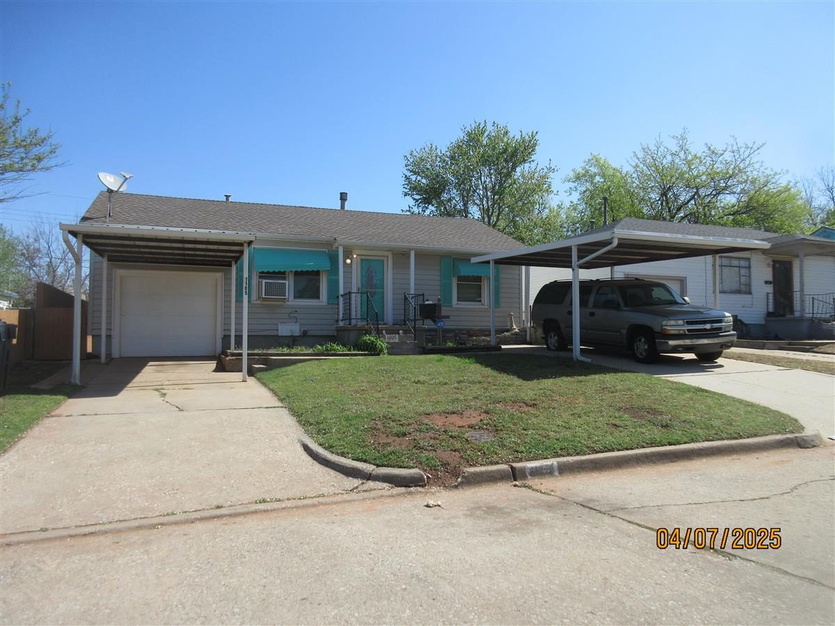 R149911945 1105 SE 18TH ST