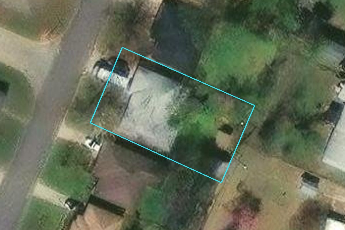 R150174625 2136 MAPLE DR