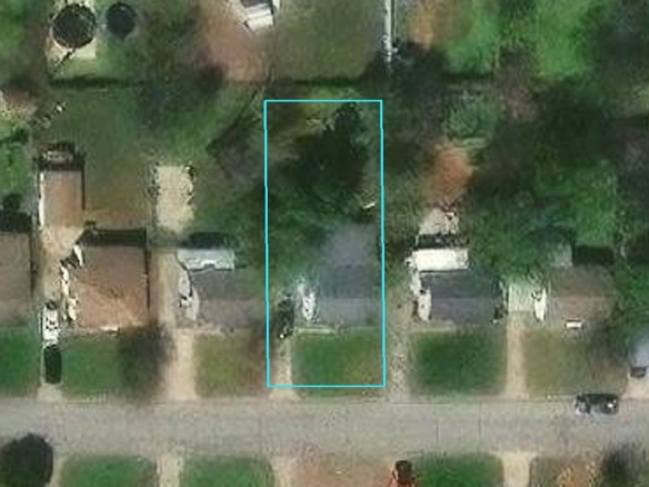 319 E FAIRCHILD DR