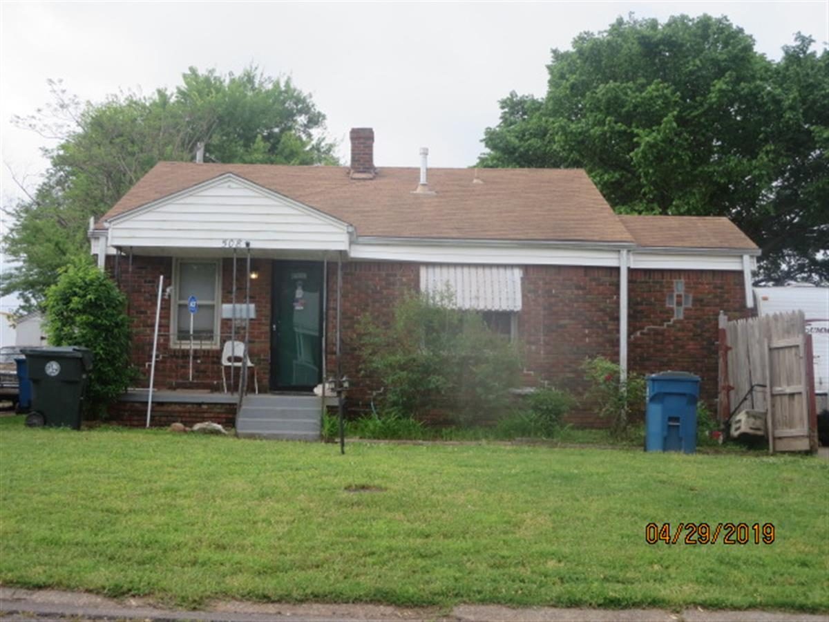 508 E BOEING DR