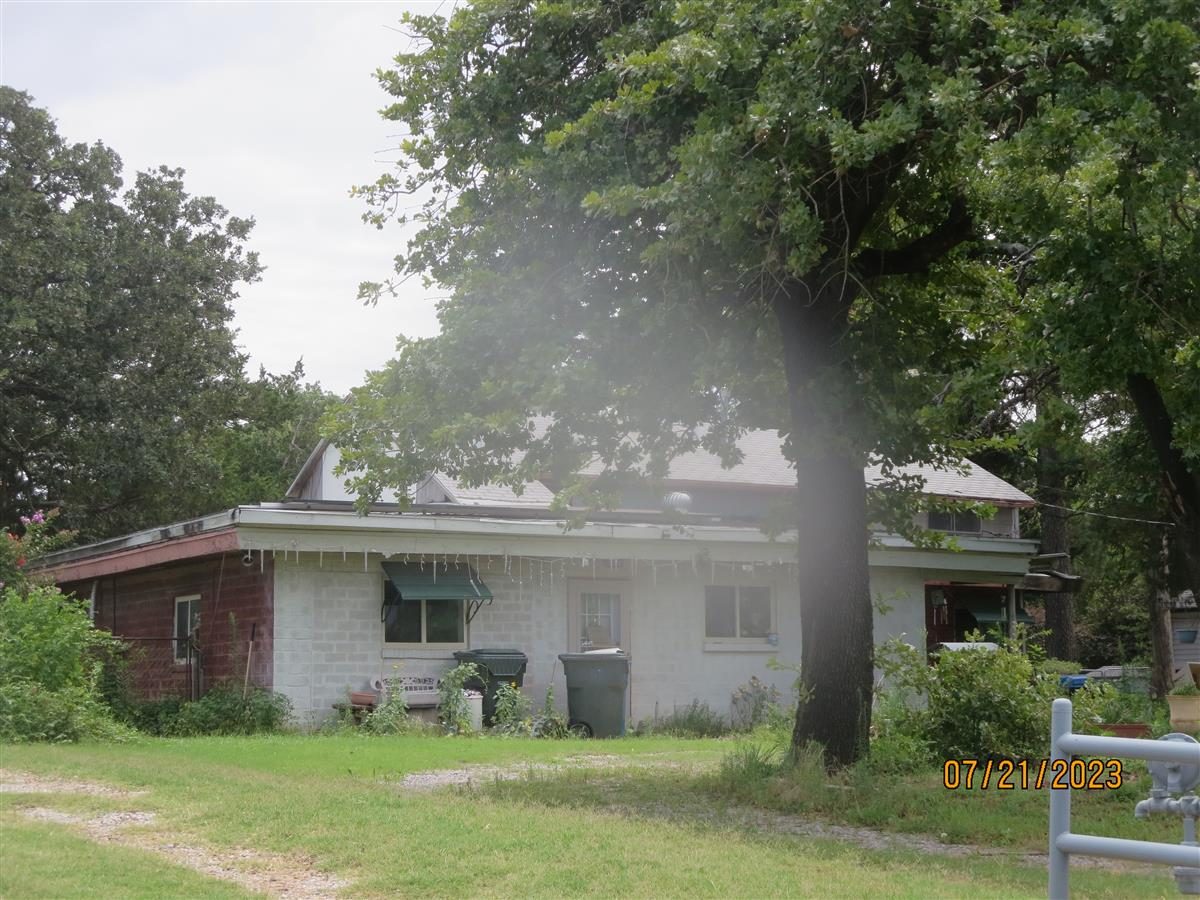 508 S DOUGLAS BLVD