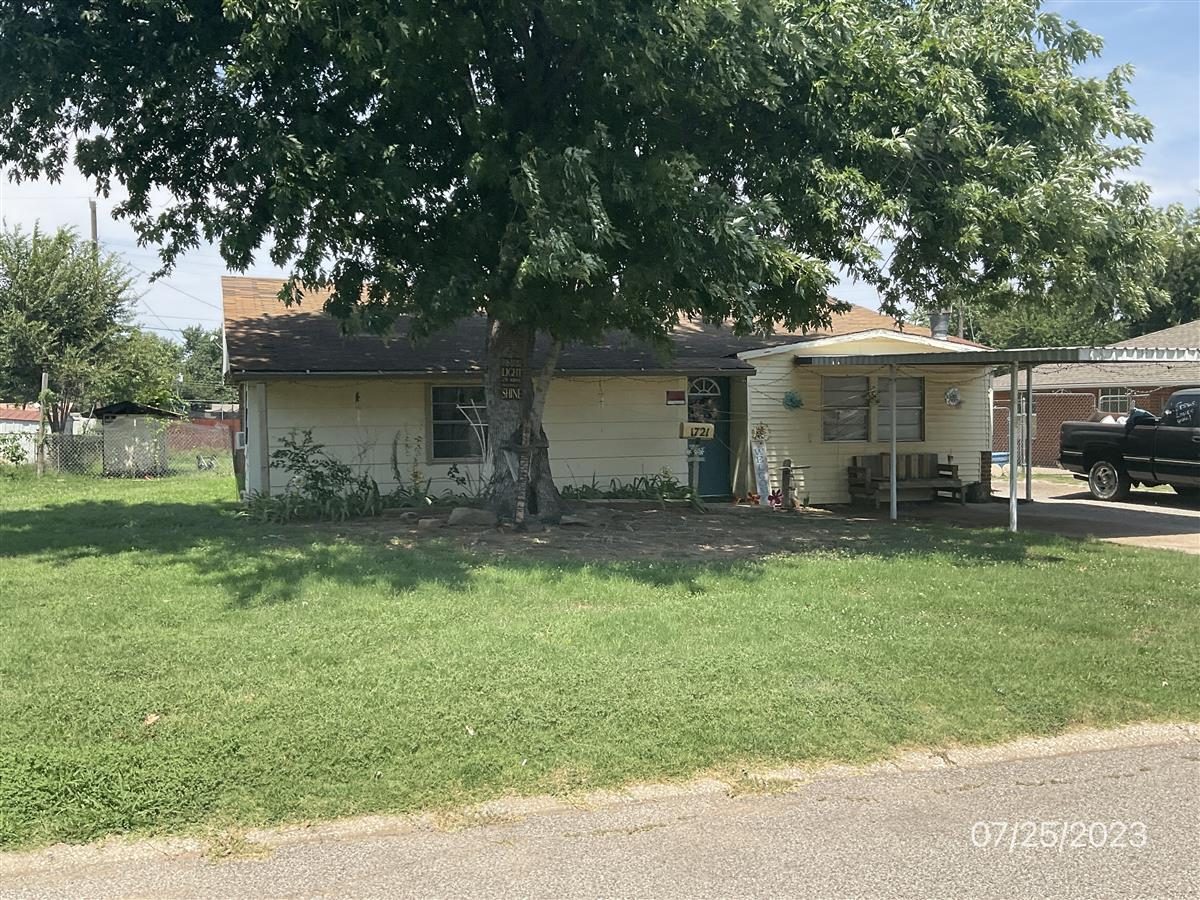 R151323585 1721 ELM DR