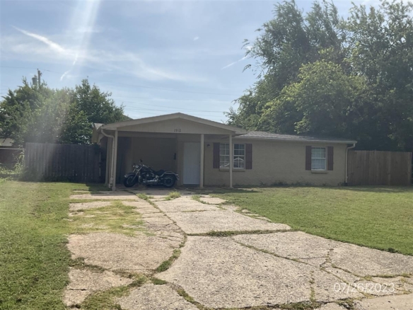 1912 KAREN DR