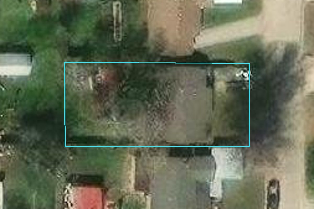 2205 LINDA LN
