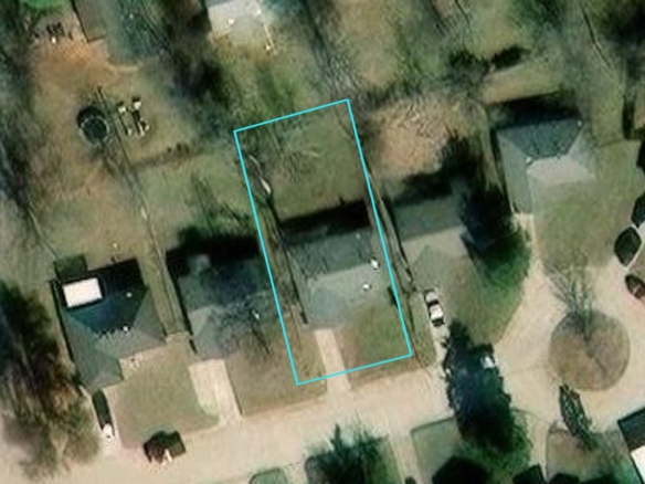 1309 JUNIPER CIR