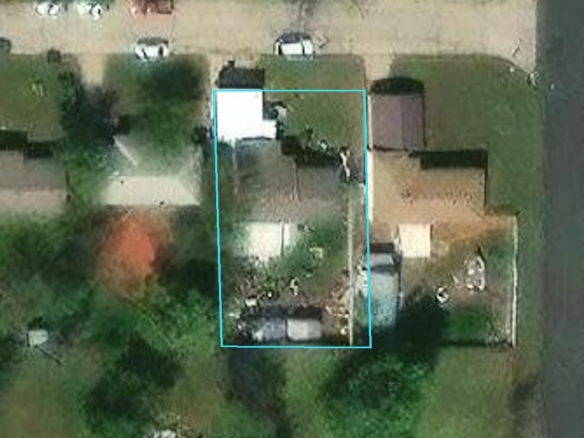 1112 HICKORY LN