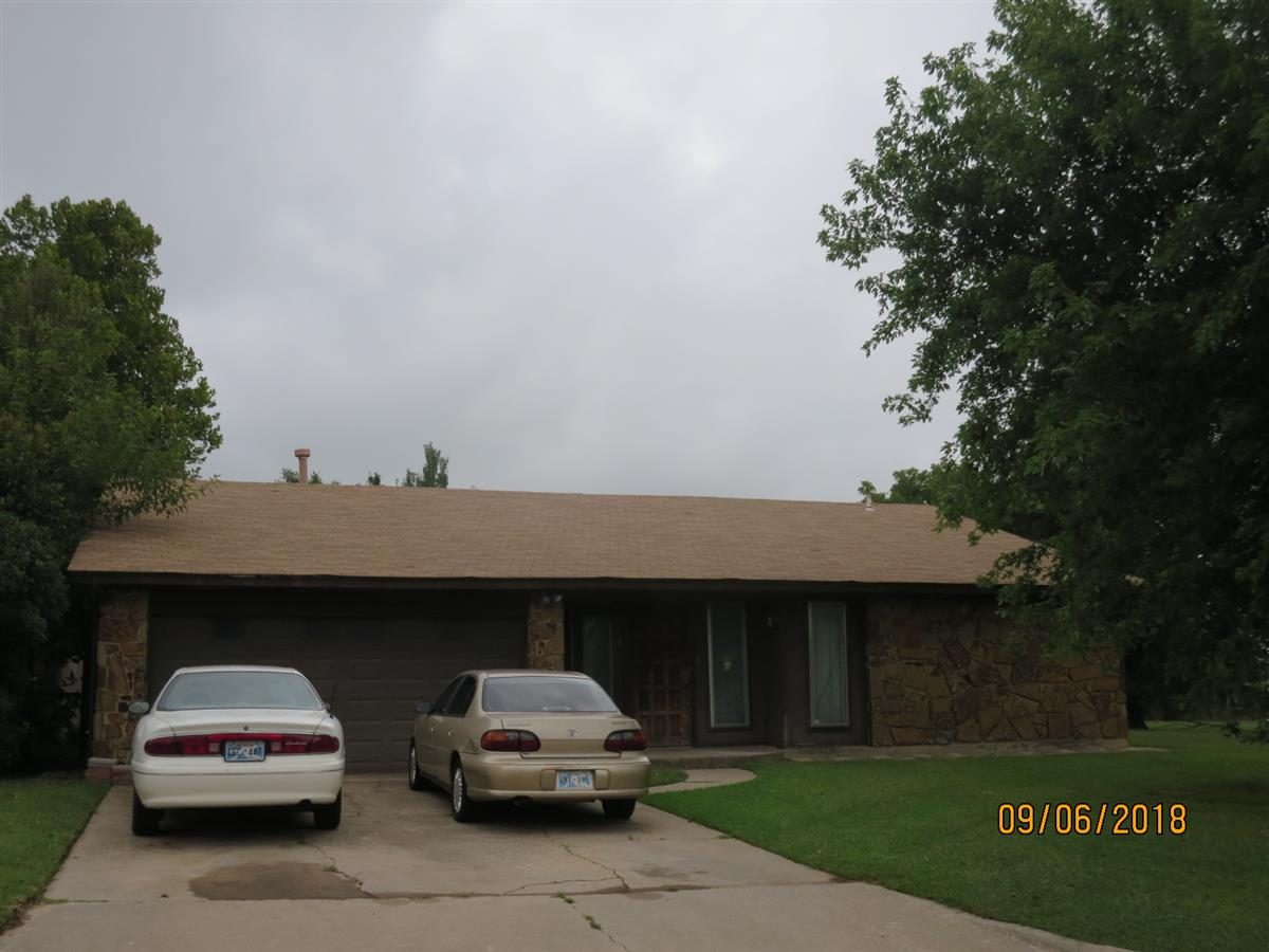 8401 NW 86TH ST