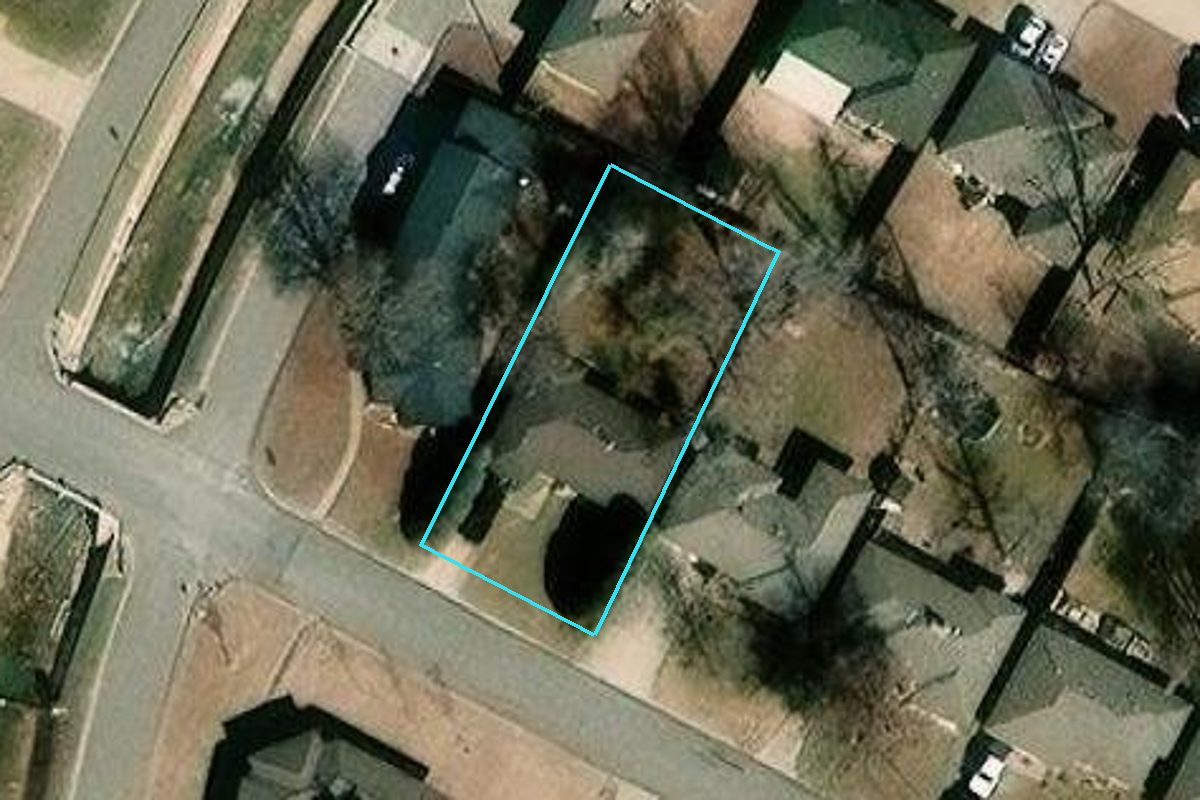 R179222505 2255 CARLTON WAY