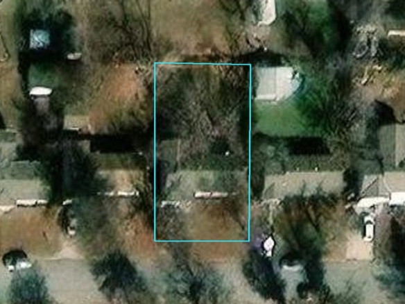 225 SUNSET DR