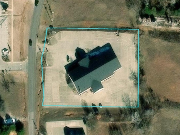 2190 N HARPER RD