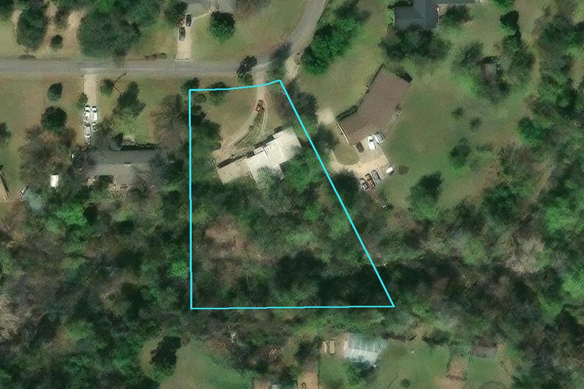 R199526600 3512 E MAXWELL DR