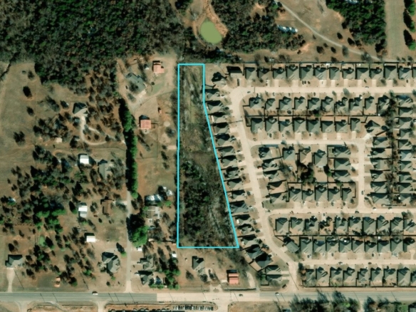 1131 CREEKSIDE DR